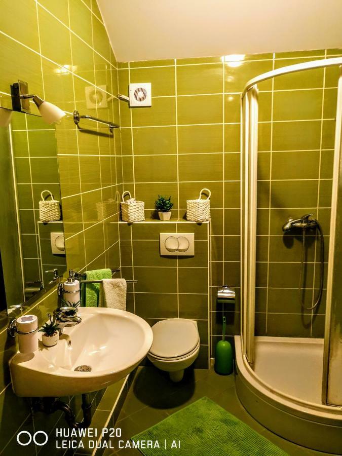 Apartman Kiss Osijek Eksteriør billede